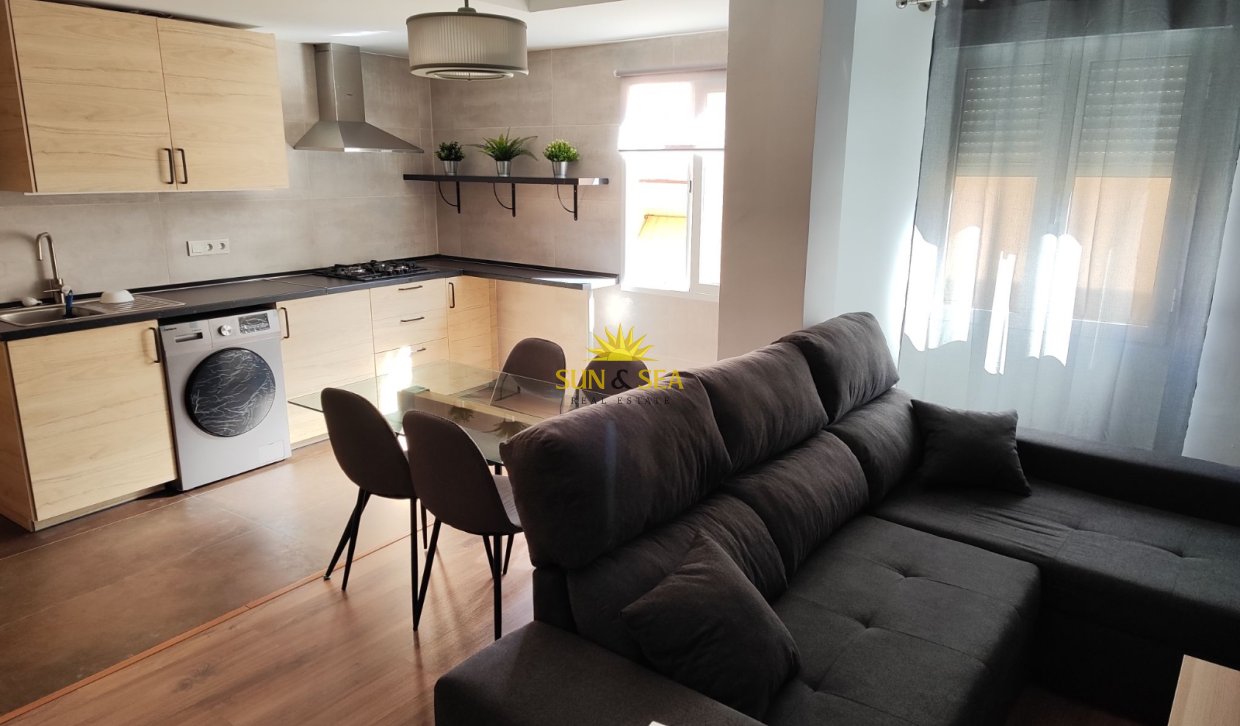 Location à long terme - Appartement - Santa Pola - Centro