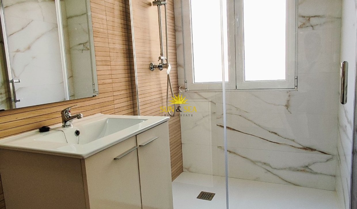 Location à long terme - Appartement - Santa Pola - Centro