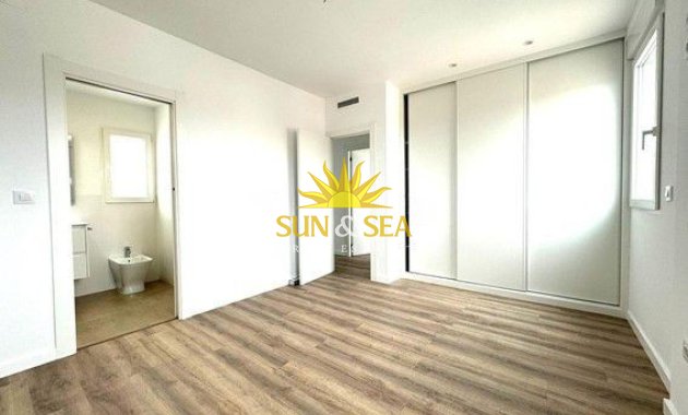 Langfristige Vermietung - Wohnung - 