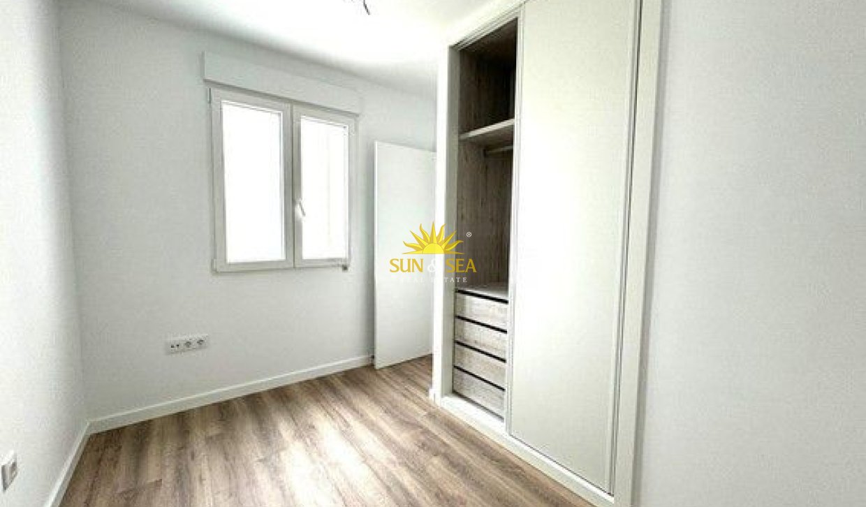 Langfristige Vermietung - Wohnung - 