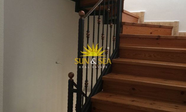 Wiederverkauf - Duplex - Daya Nueva