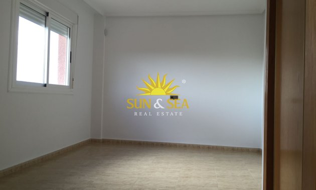 Wiederverkauf - Duplex - Daya Nueva