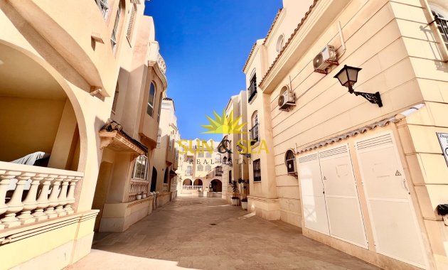 Location à long terme - Appartement - Torrevieja - Los Locos