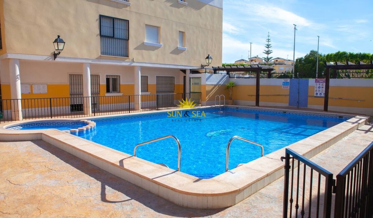 Resale - Apartment - Formentera del Segura - Formentera De Segura
