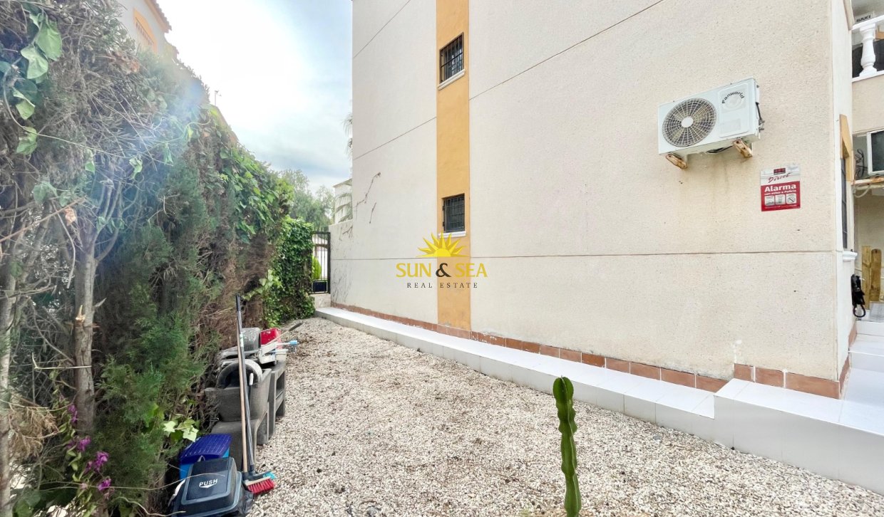 Long Term Rental - Ground Floor - Torrevieja - Punta prima