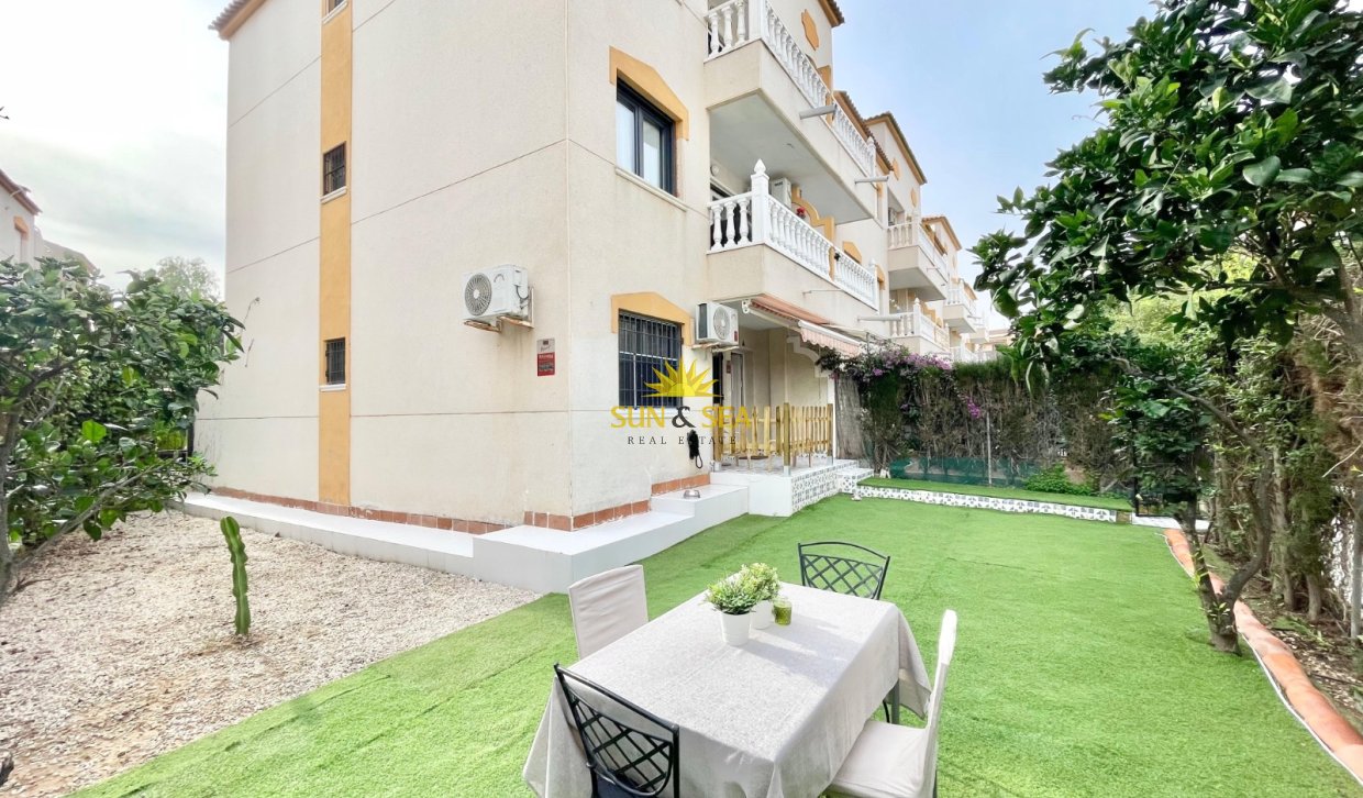 Long Term Rental - Ground Floor - Torrevieja - Punta prima