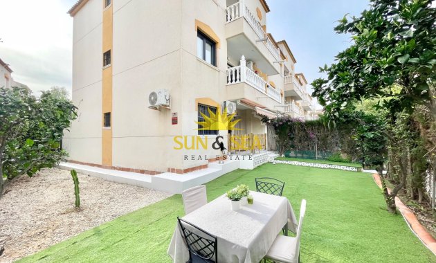 Long Term Rental - Ground Floor - Torrevieja - Punta prima