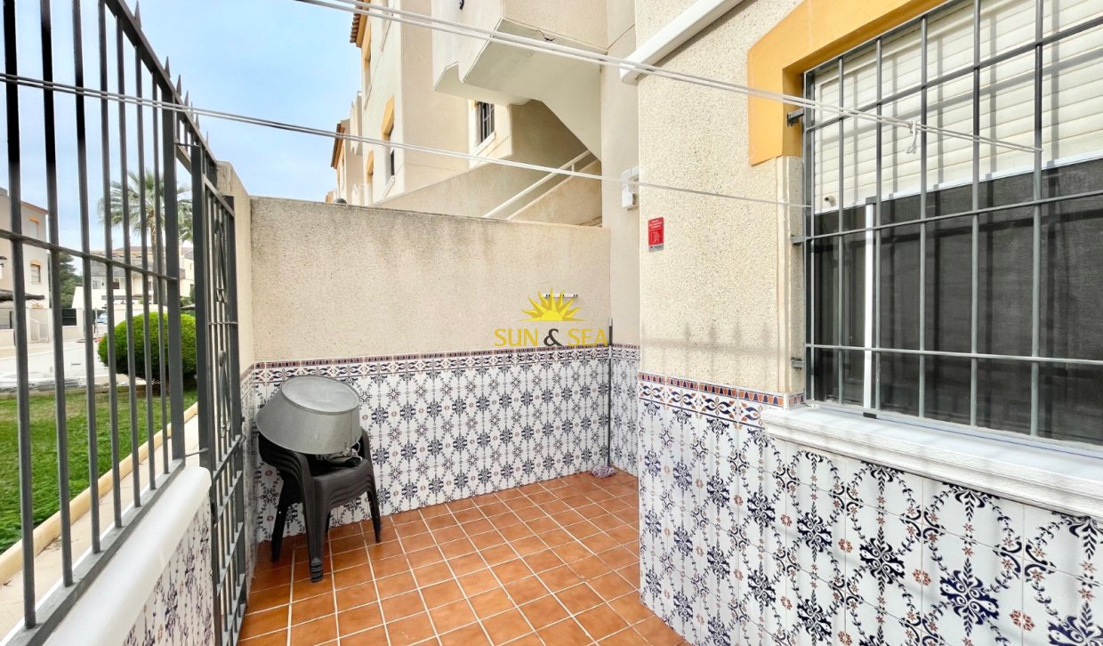 Long Term Rental - Ground Floor - Torrevieja - Punta prima