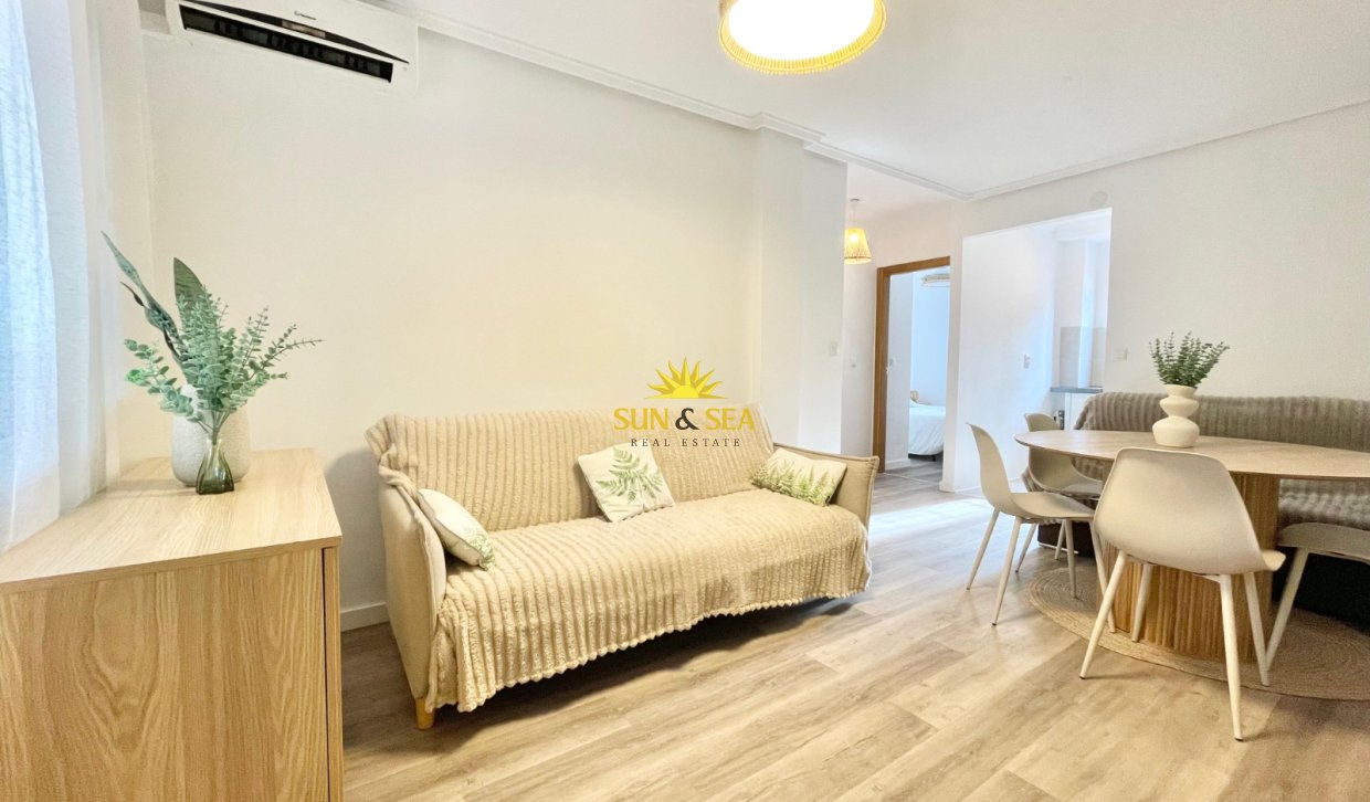 Long Term Rental - Ground Floor - Torrevieja - Punta prima