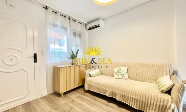 Long Term Rental - Ground Floor - Torrevieja - Punta prima