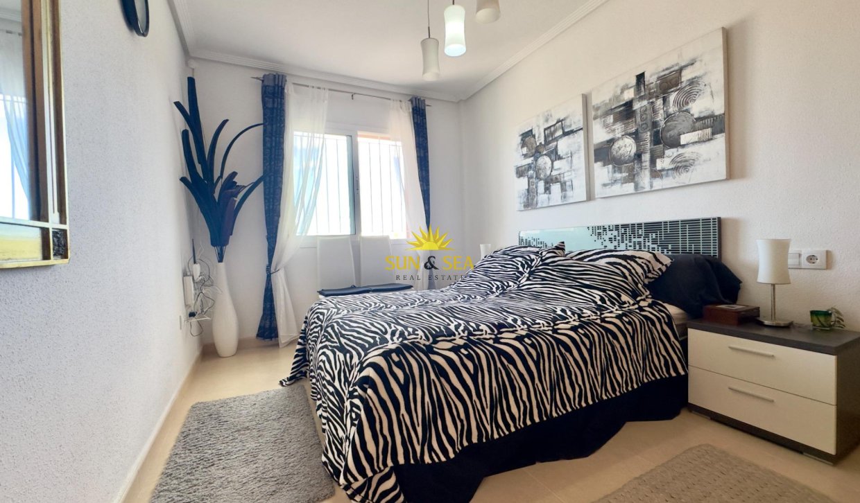 Reventa - Atico - Orihuela Costa - Playa Flamenca