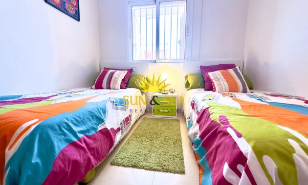 Reventa - Atico - Orihuela Costa - Playa Flamenca