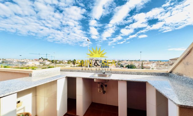 Reventa - Atico - Orihuela Costa - Playa Flamenca