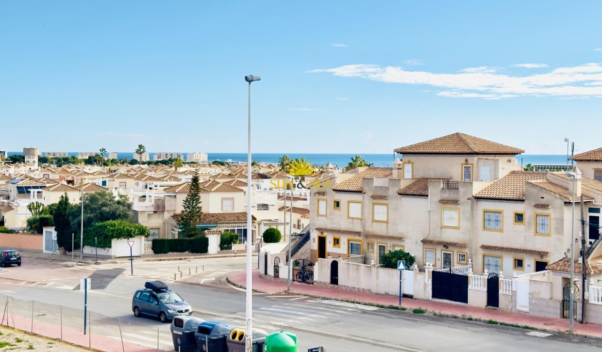 Reventa - Atico - Orihuela Costa - Playa Flamenca