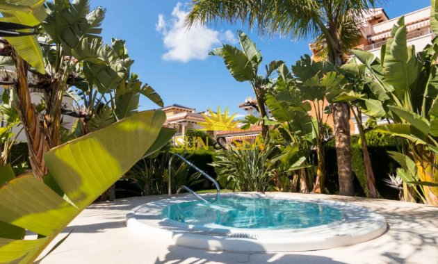 Reventa - Atico - Orihuela Costa - Playa Flamenca