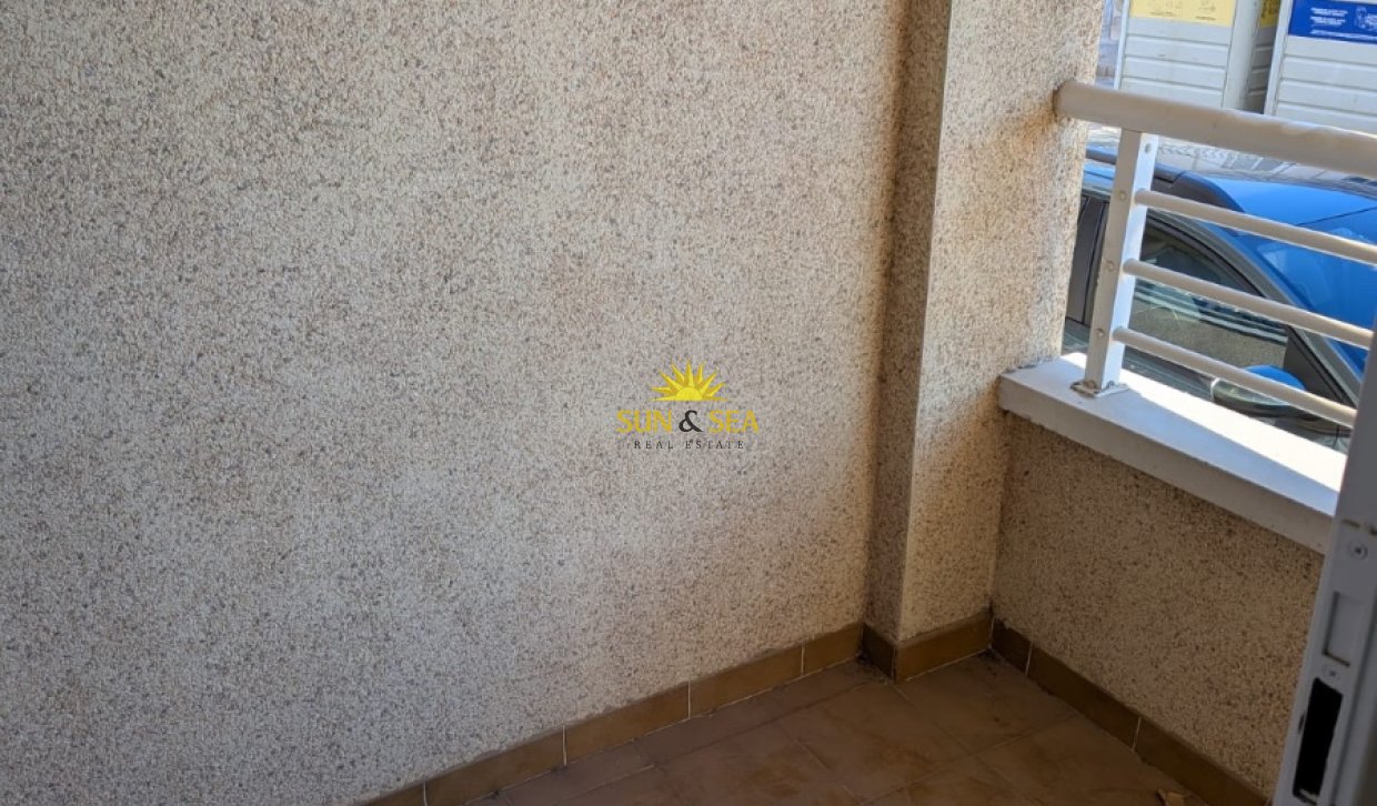 Resale - Ground Floor - Montesinos