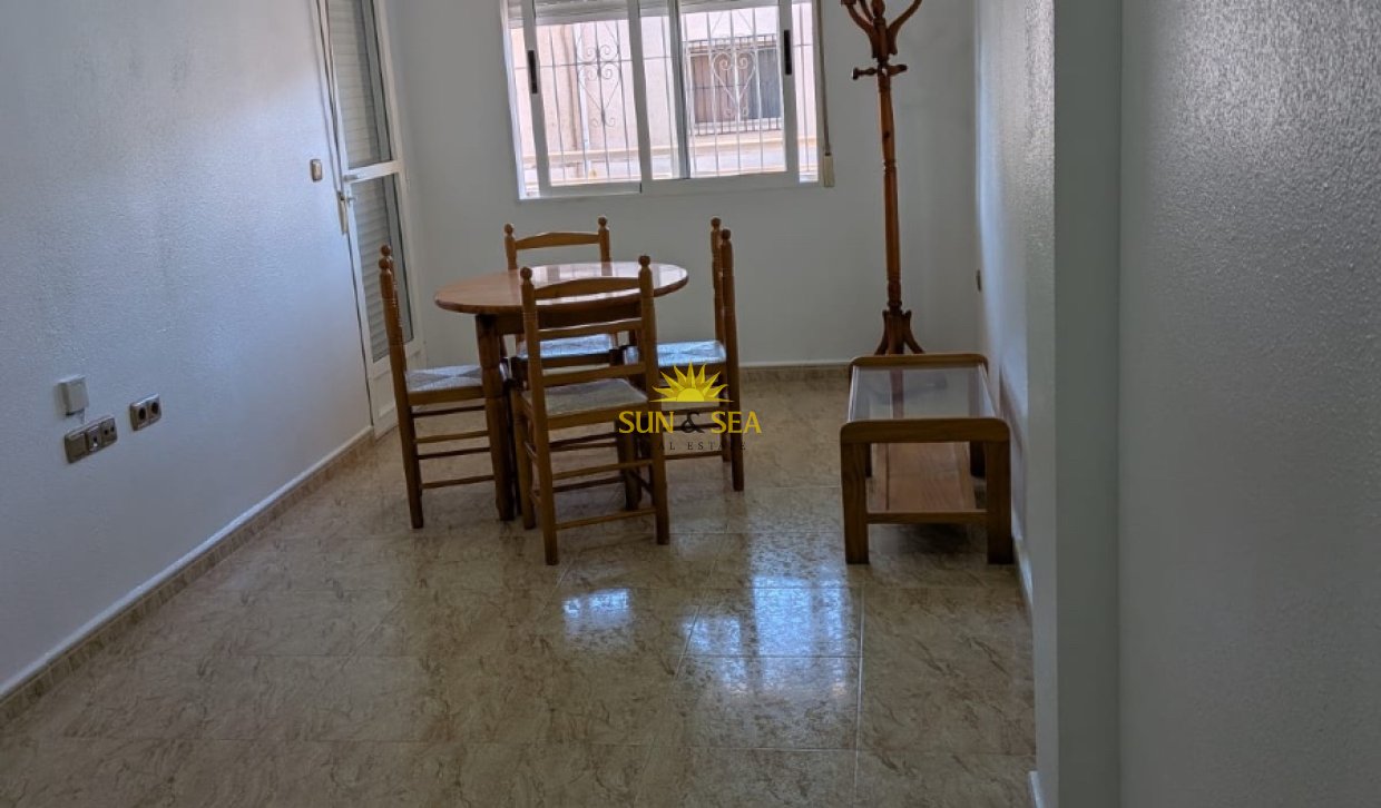 Resale - Ground Floor - Montesinos
