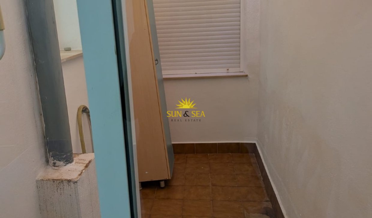 Resale - Ground Floor - Montesinos