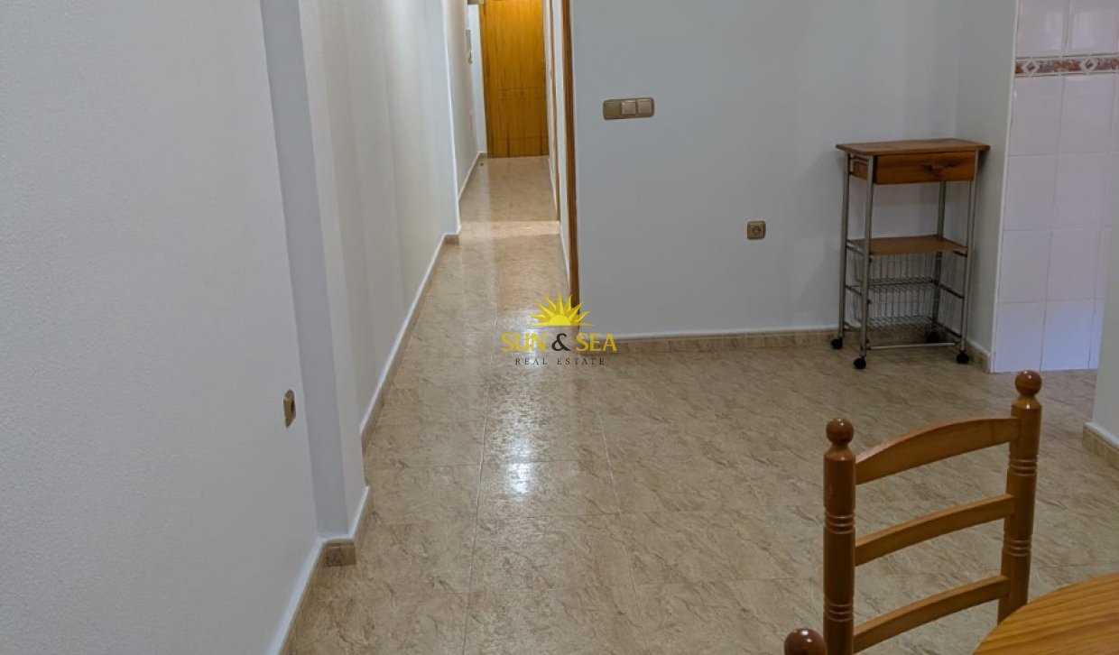 Resale - Ground Floor - Montesinos