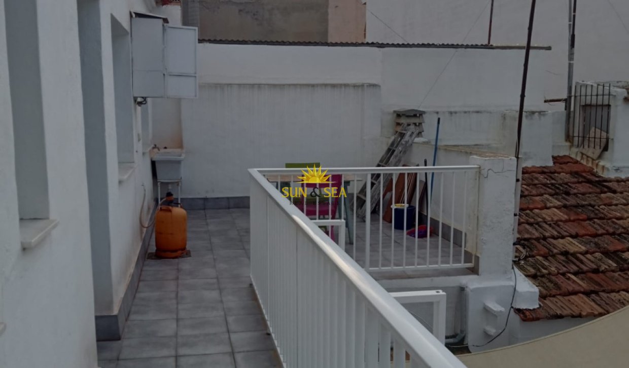 Resale - Apartment - Los Alcázares - Playa la Concha
