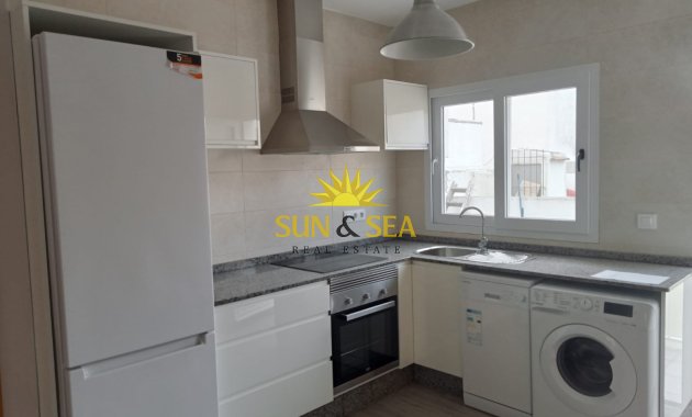 Resale - Apartment - Los Alcázares - Playa la Concha