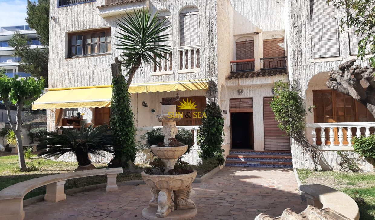 Long Term Rental - Townhouse - Santa Pola