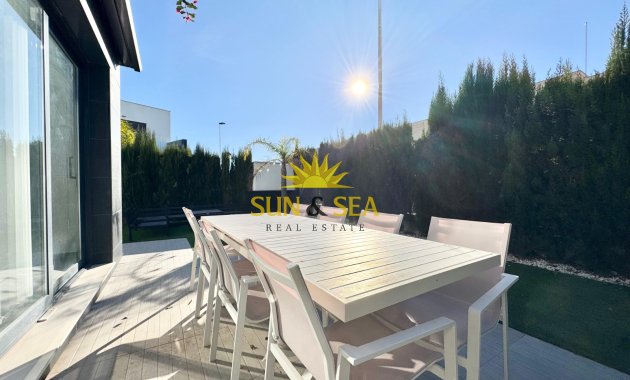 Long Term Rental - Villa - Torrevieja - Punta prima