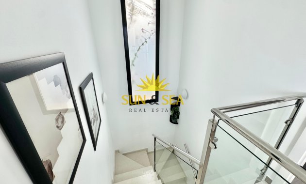 Long Term Rental - Villa - Torrevieja - Punta prima