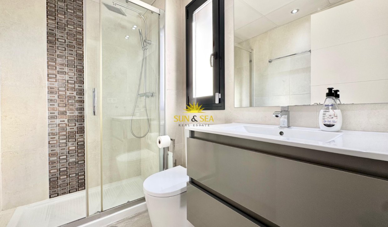 Long Term Rental - Villa - Torrevieja - Punta prima