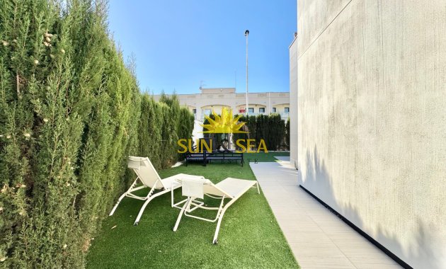 Long Term Rental - Villa - Torrevieja - Punta prima