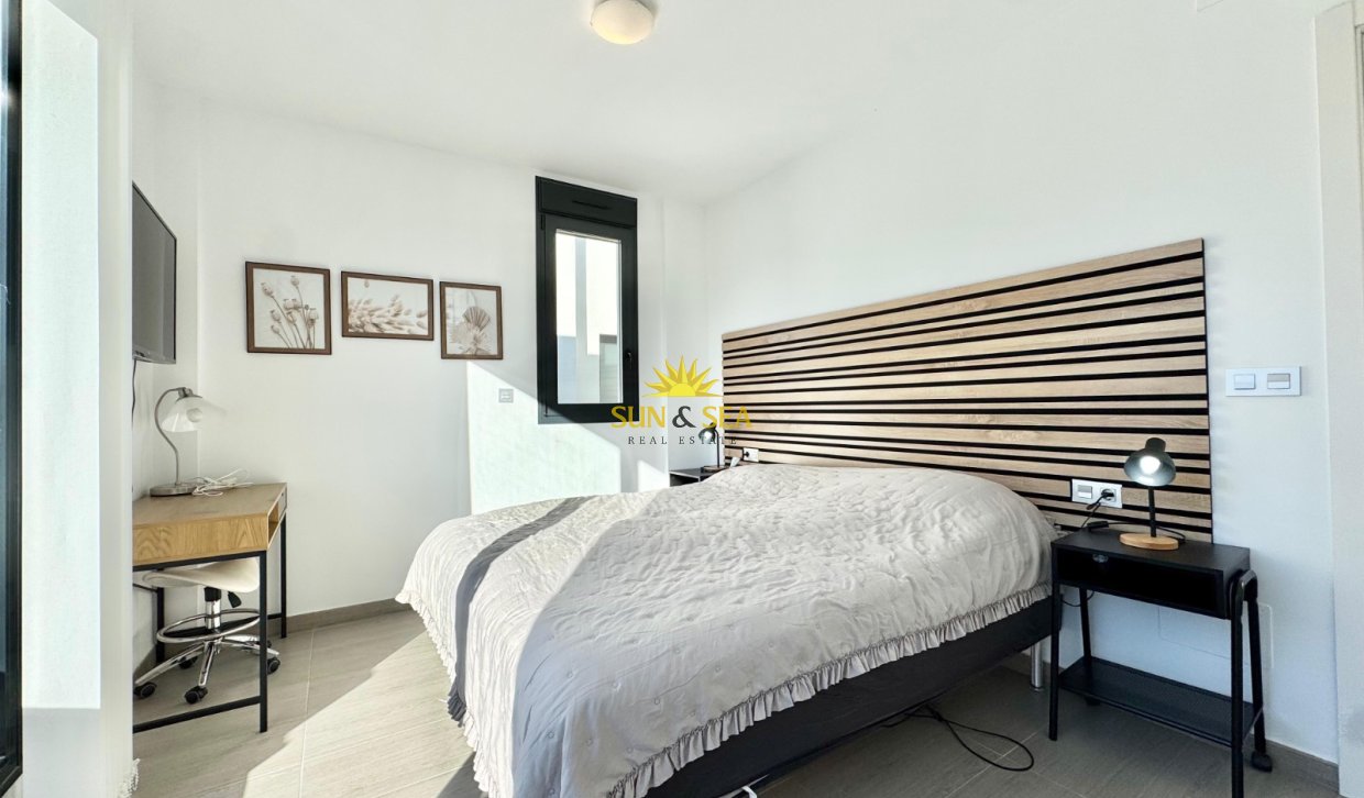 Long Term Rental - Villa - Torrevieja - Punta prima