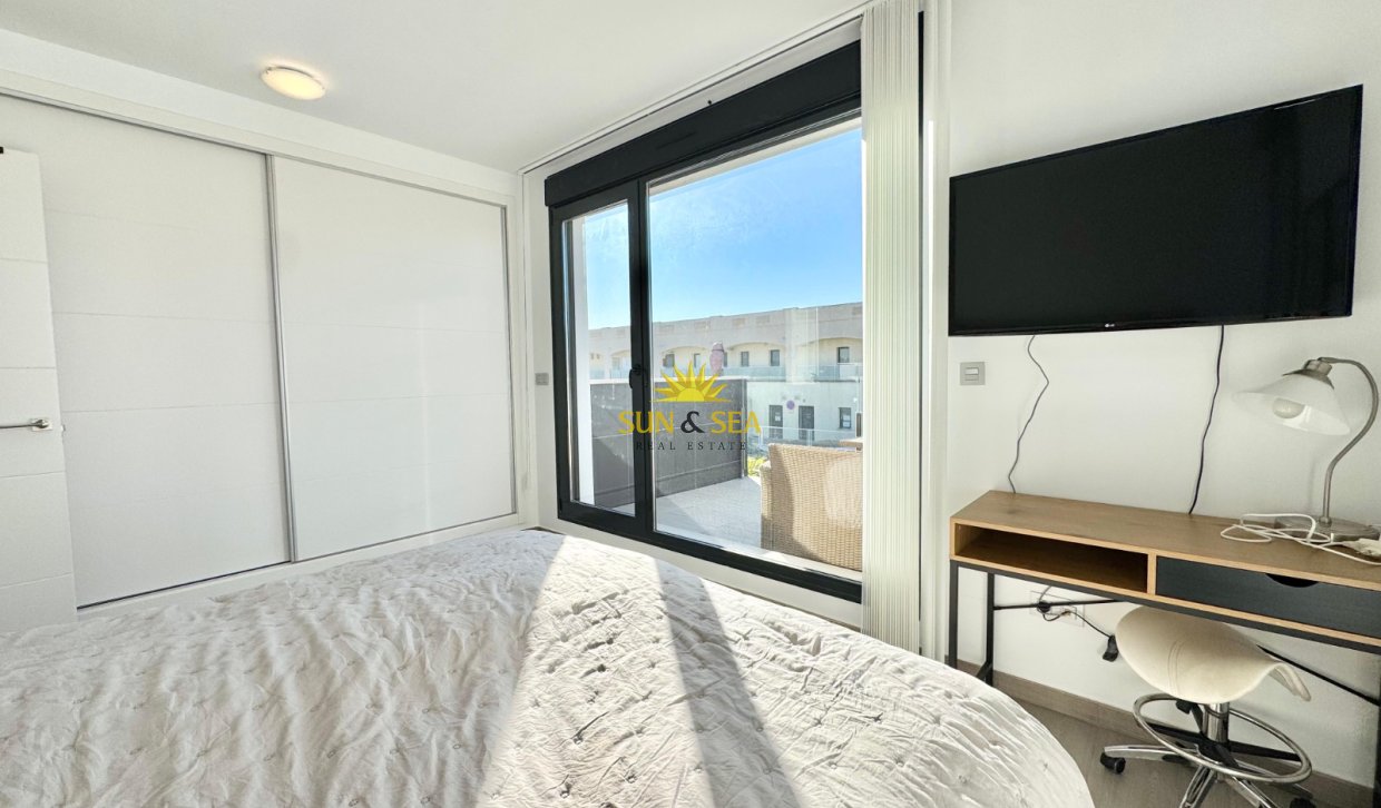Long Term Rental - Villa - Torrevieja - Punta prima