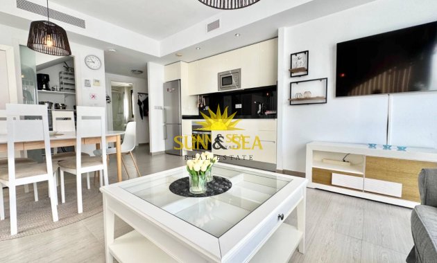 Resale - Villa - Torrevieja - Punta prima