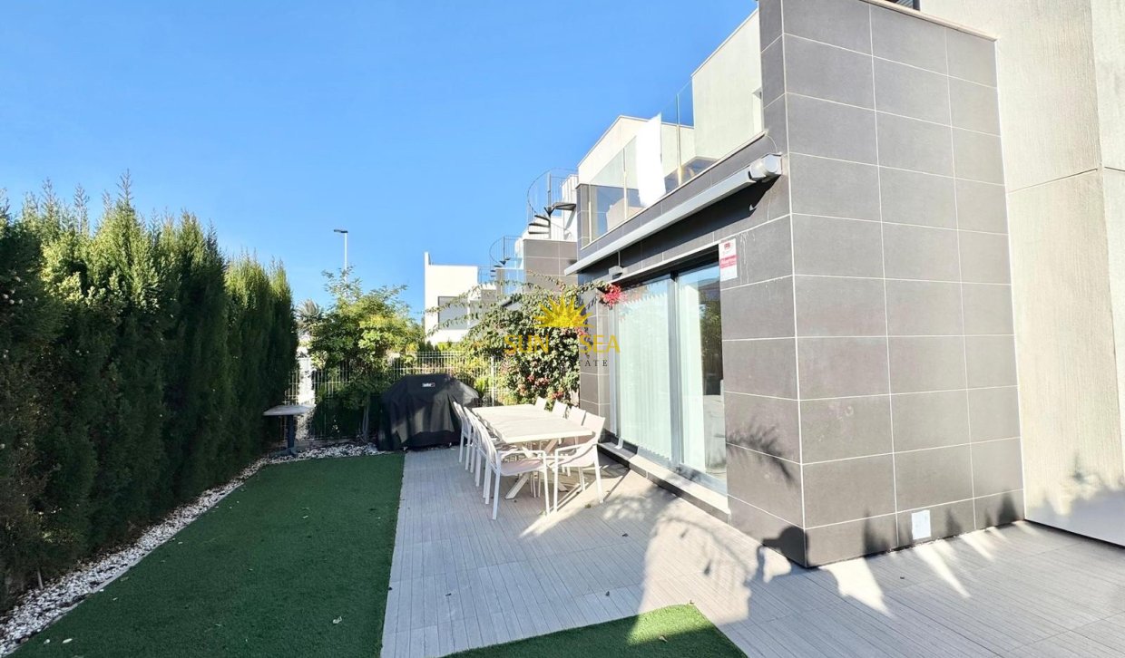 Long Term Rental - Villa - Torrevieja - Punta prima