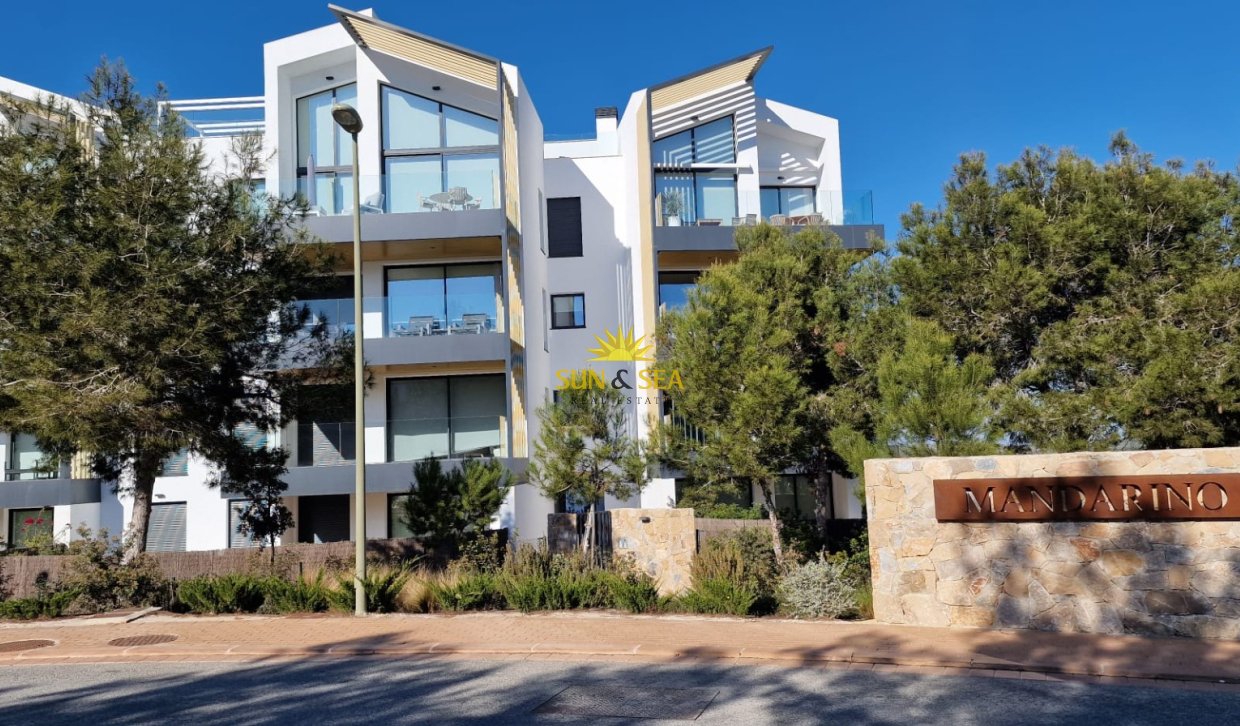 Resale - Apartment - Orihuela - Las Colinas Golf