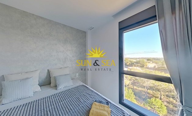 Resale - Apartment - Orihuela - Las Colinas Golf