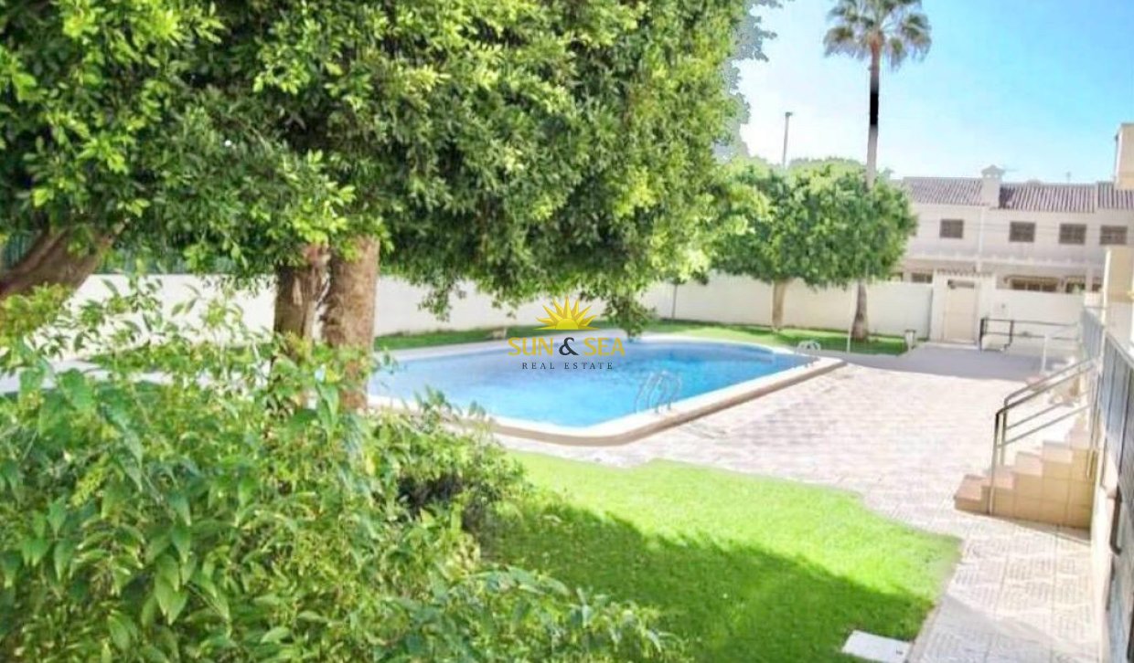 Reventa - Atico - Torrevieja - La Mata