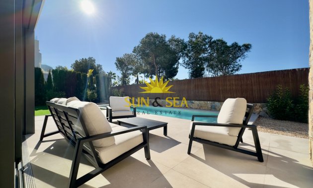 Resale - Villa - Orihuela - Las Colinas Golf