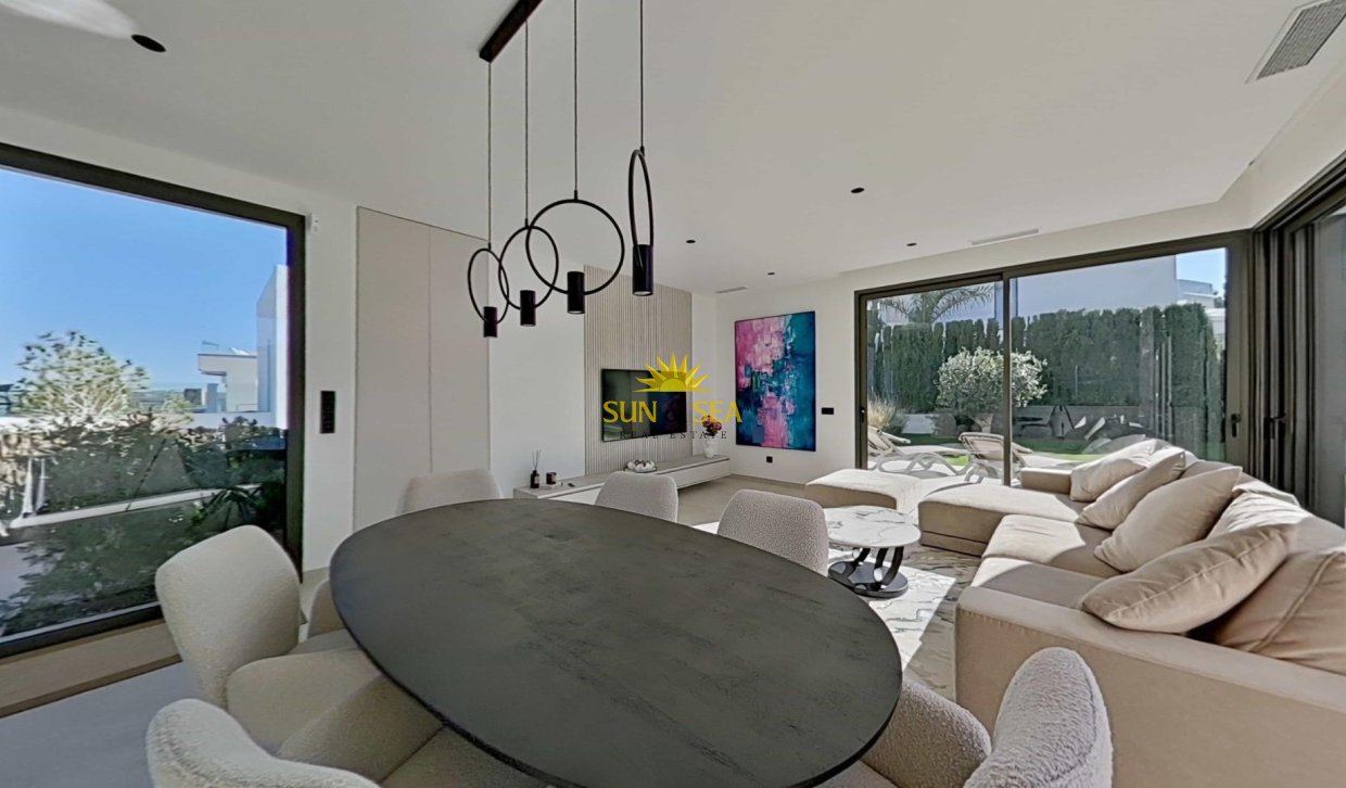 Resale - Villa - Orihuela - Las Colinas Golf