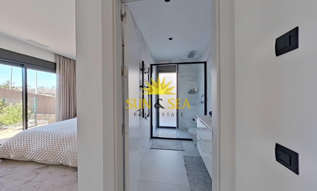 Resale - Villa - Orihuela - Las Colinas Golf