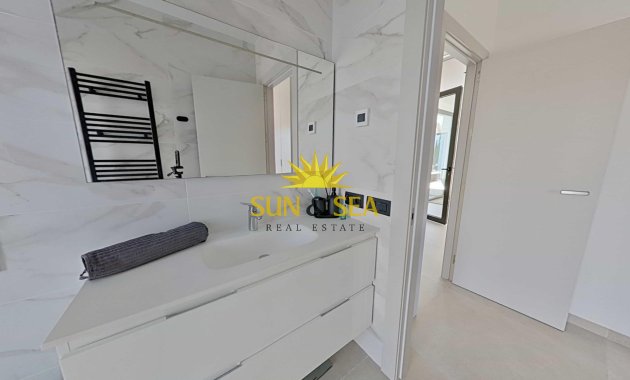 Resale - Villa - Orihuela - Las Colinas Golf