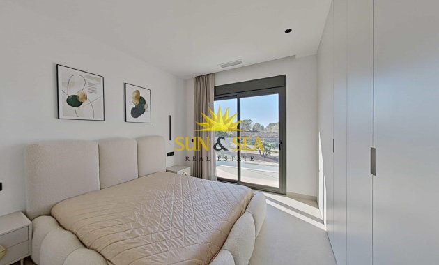 Resale - Villa - Orihuela - Las Colinas Golf