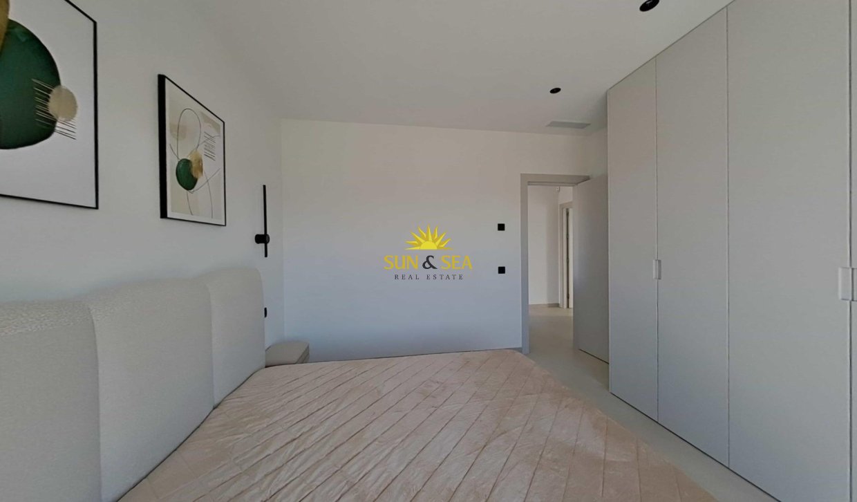 Resale - Villa - Orihuela - Las Colinas Golf