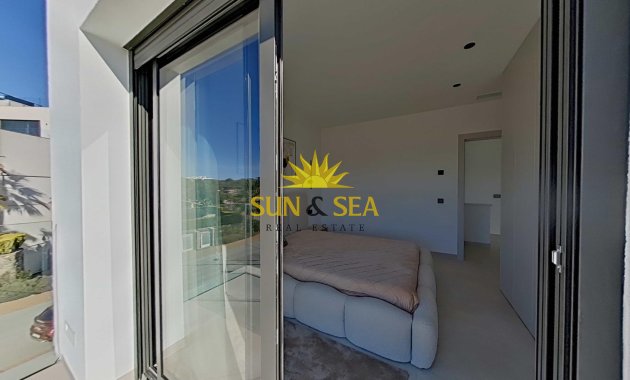 Resale - Villa - Orihuela - Las Colinas Golf