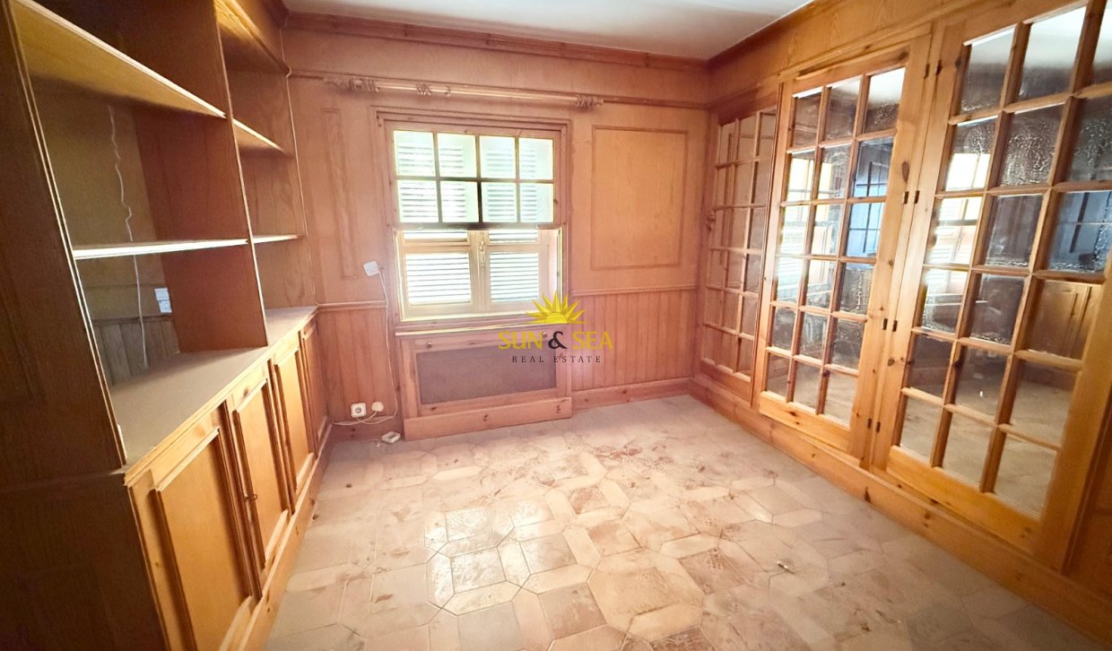 Resale - Villa - Puerto de Mazarron - Playa Negra