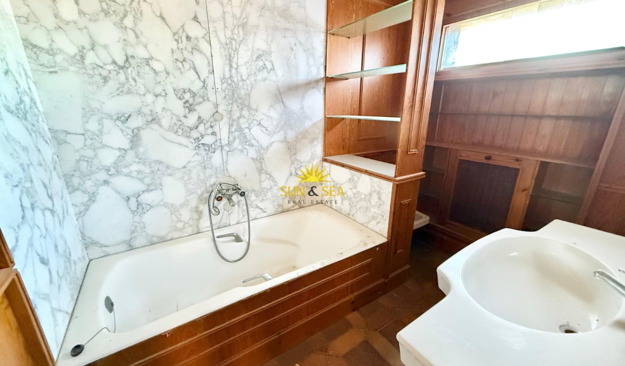 Resale - Villa - Puerto de Mazarron - Playa Negra