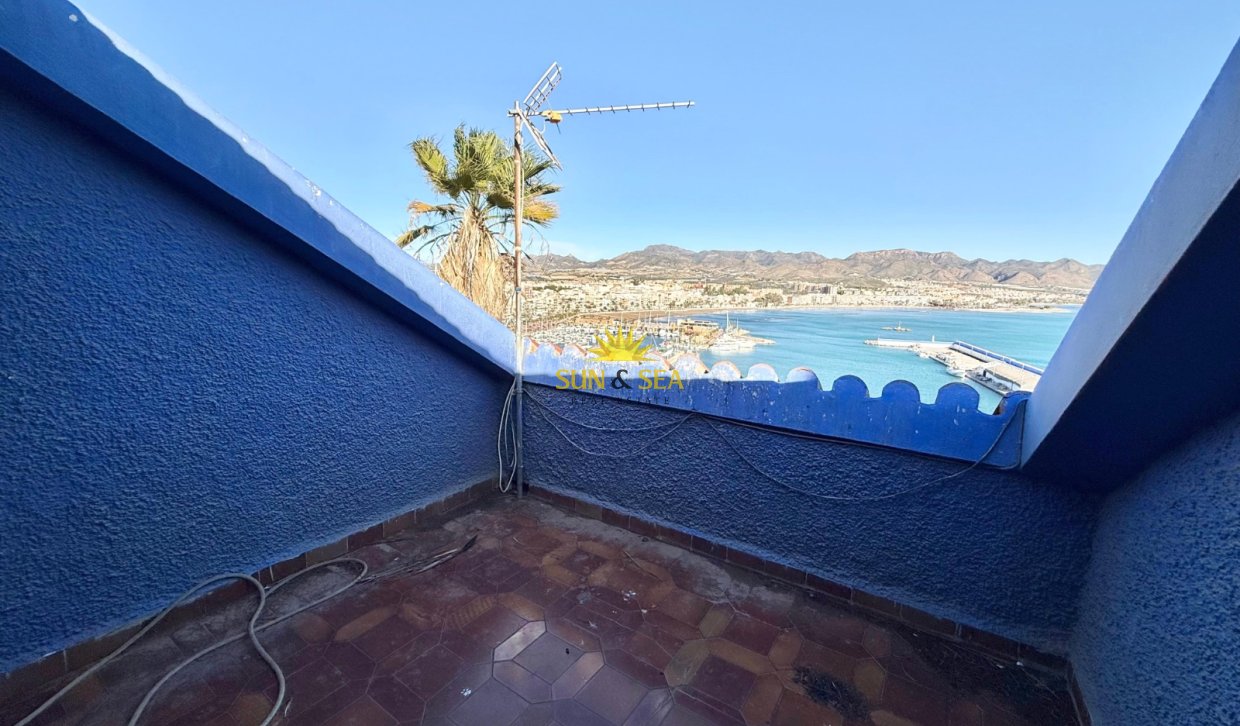 Resale - Villa - Puerto de Mazarron - Playa Negra