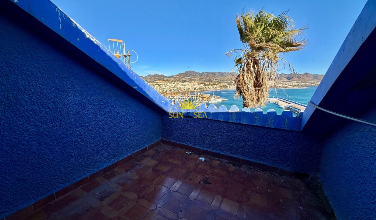 Resale - Villa - Puerto de Mazarron - Playa Negra
