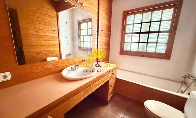 Resale - Villa - Puerto de Mazarron - Playa Negra