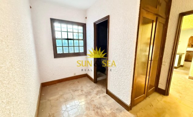 Resale - Villa - Puerto de Mazarron - Playa Negra
